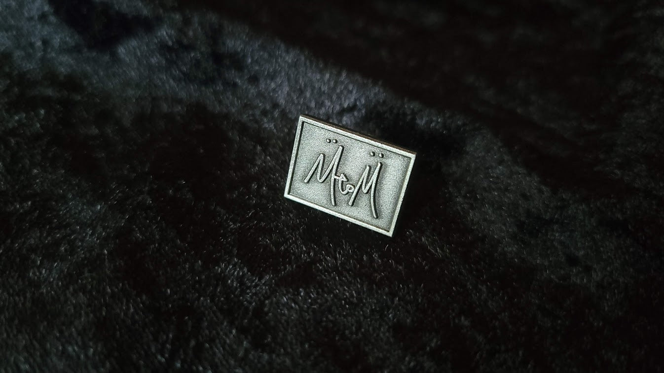 MtoM pin badge